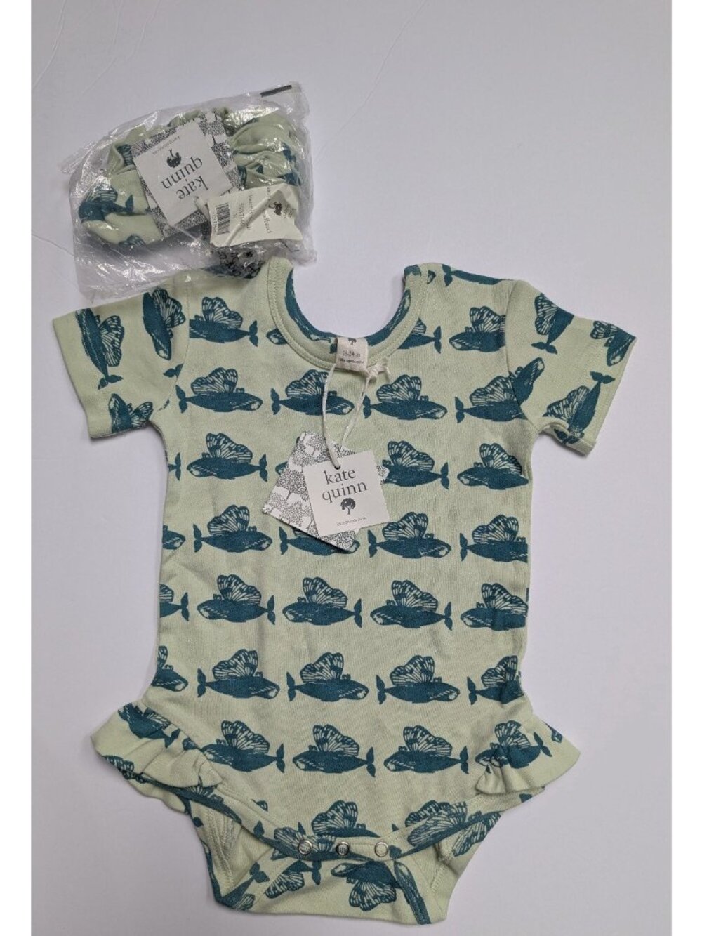 Kate Quinn Organic Cotton Butterfly Whale Ruffle Leg Bodysuit & Bow Bundle 18-24